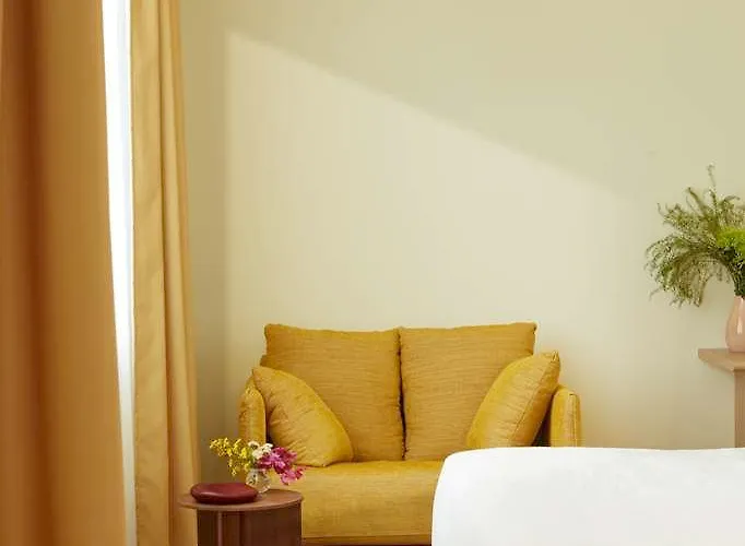 Okko Rosa Parks 4* Párizs