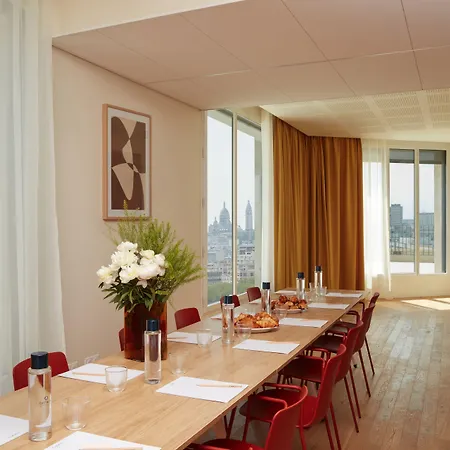 Hotel Okko Rosa Parks 4*