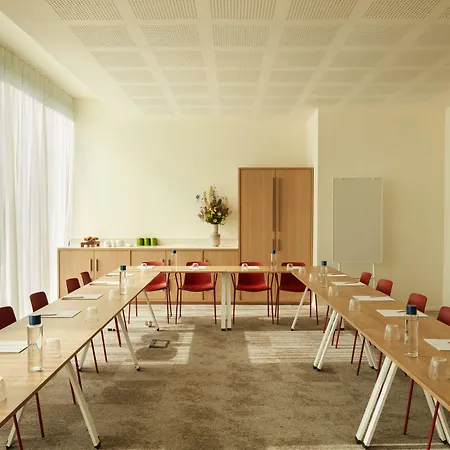 Okko Rosa Parks 4* Paris