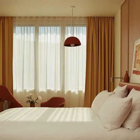 Okko Rosa Parks 4* Paris